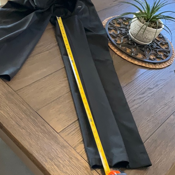 NWT Women’s Izod Performance Pants - Picture 4 of 10